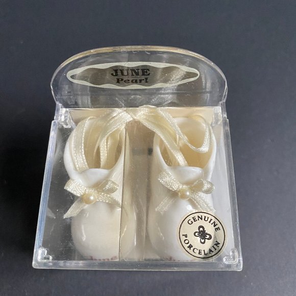 🎁 June Baby Porcelain Baby Booties Ornament - Picture 3 of 10